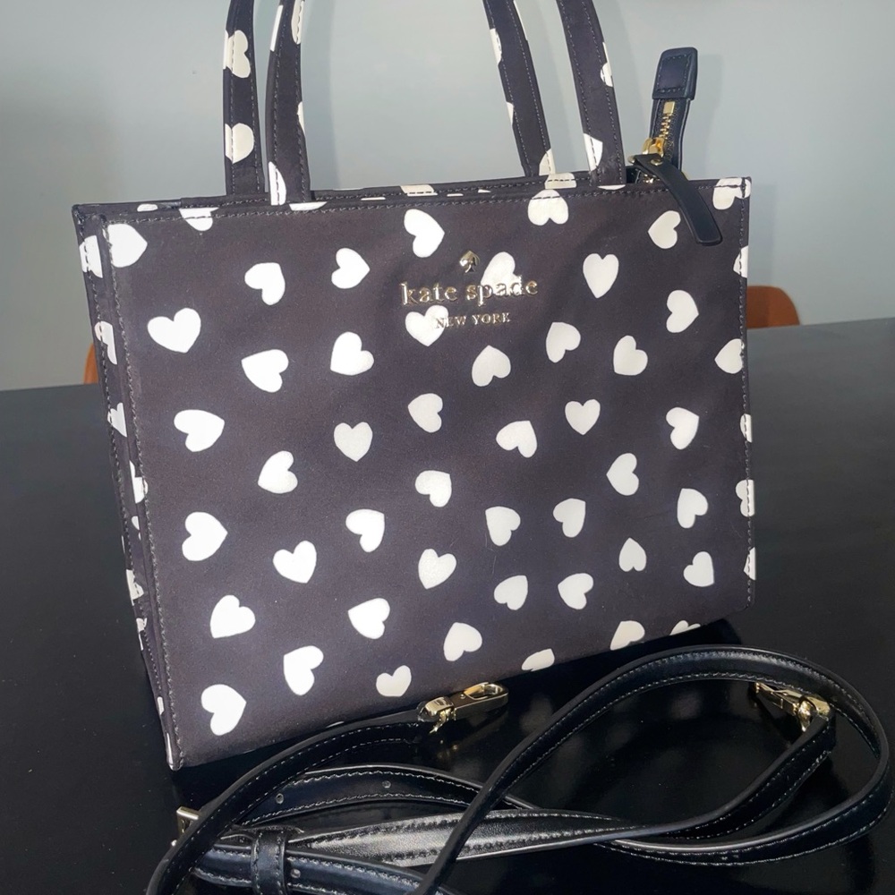 Kate Spade NY Staci Small Satchel – Black & White Heart Print – Excellent